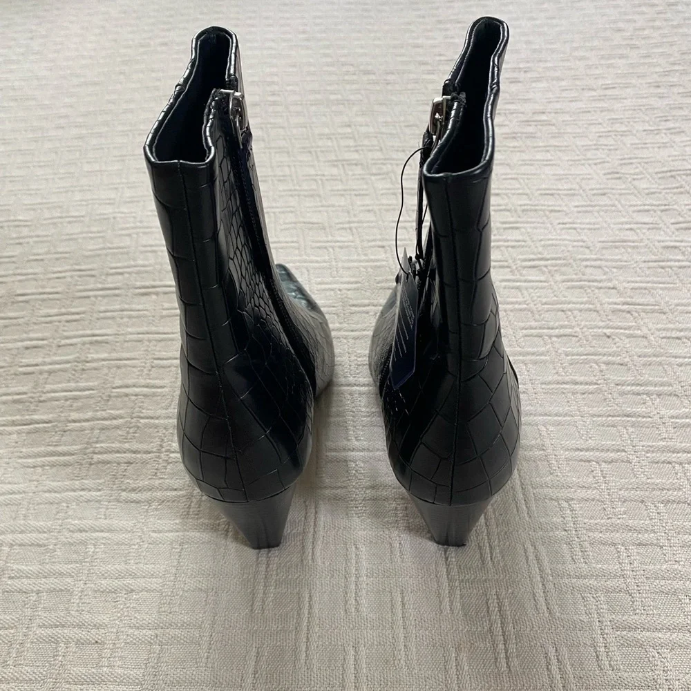 Anthony Veer black leather booties. - Picture 5 of 12
